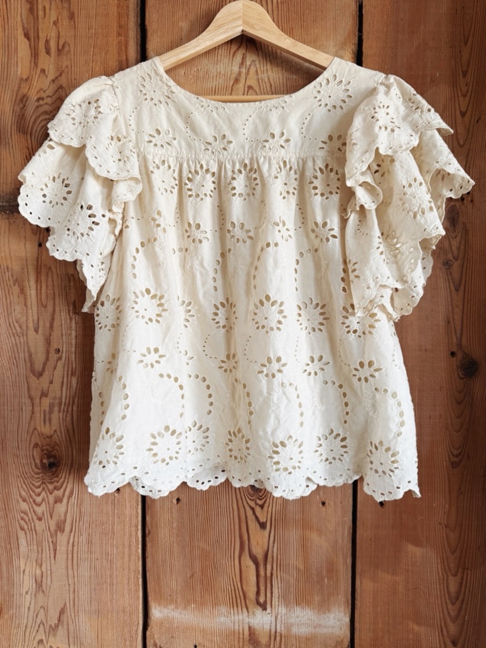 7 For All Mankind Cream Eyelet Ruffle Sleeve Top